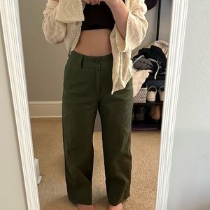 Uniqlo green cargo pants